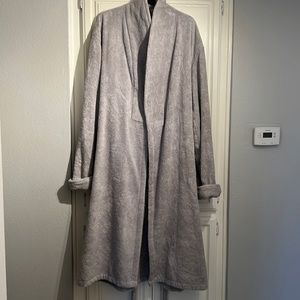 New With Tags Plush Bathrobe from Brooklinen- 100% Turkish Cotton